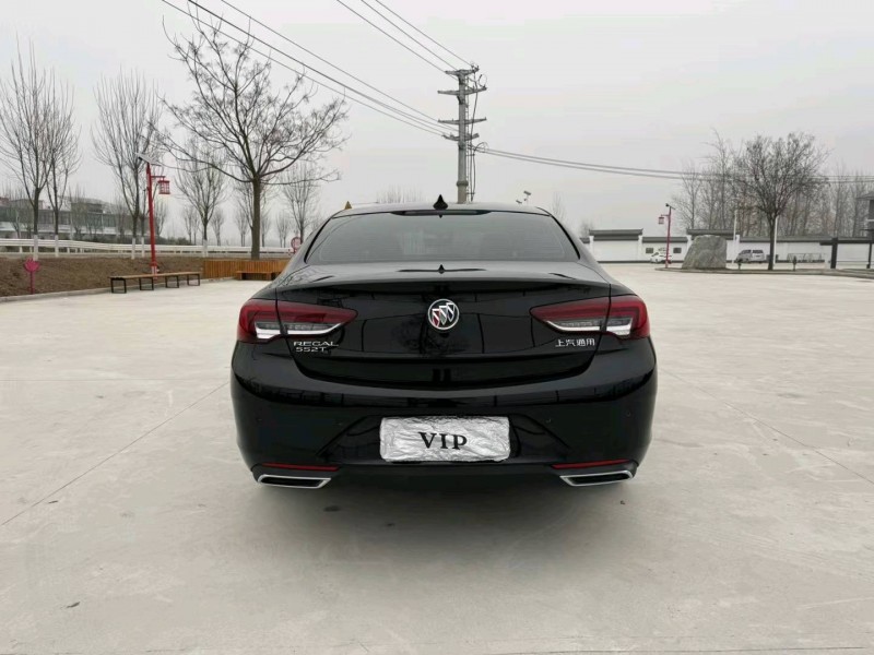 徐州23年别克君威8