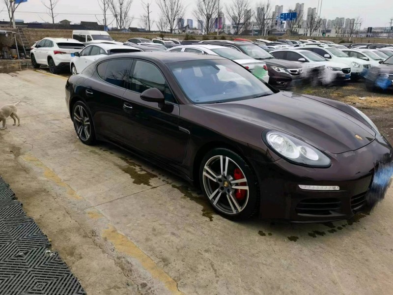 湖州15年保時捷帕拉梅拉6