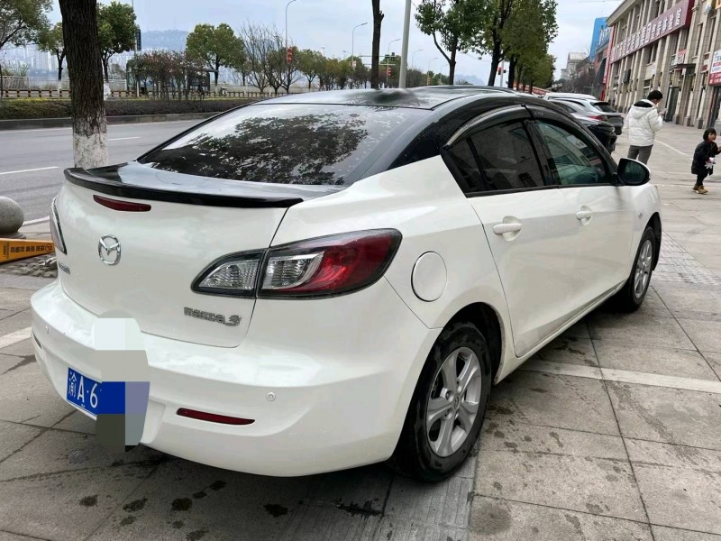 重庆12年马自达37