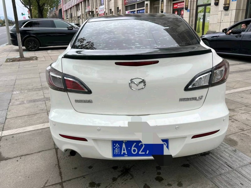 重庆12年马自达38