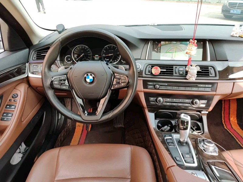 佛山17年宝马5系9