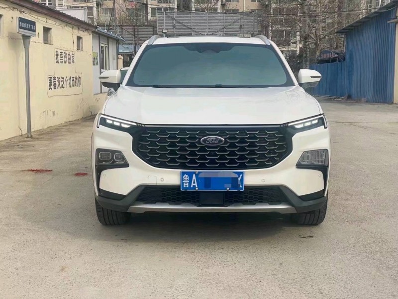 枣庄22年福特领睿1