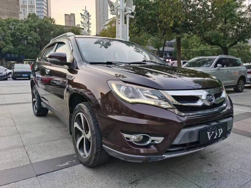 重庆16年比亚迪S74