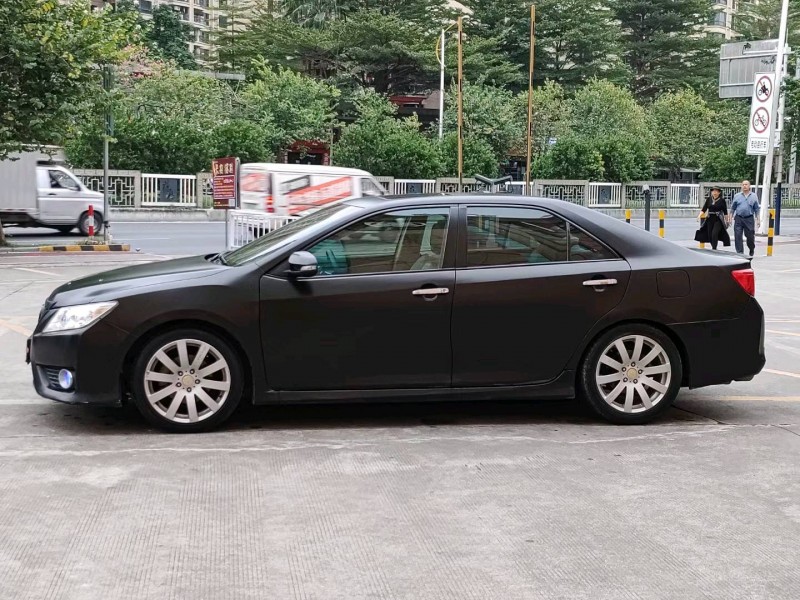 佛山12年丰田凯美瑞2