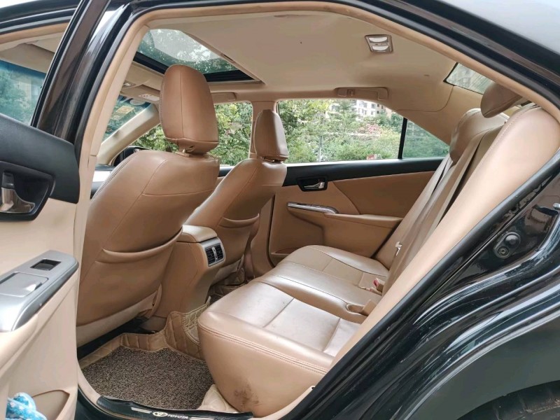 佛山12年丰田凯美瑞7