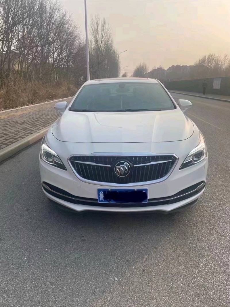 东营16年别克君越1