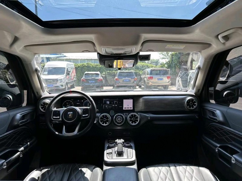 沈陽21年長城汽車坦克3008