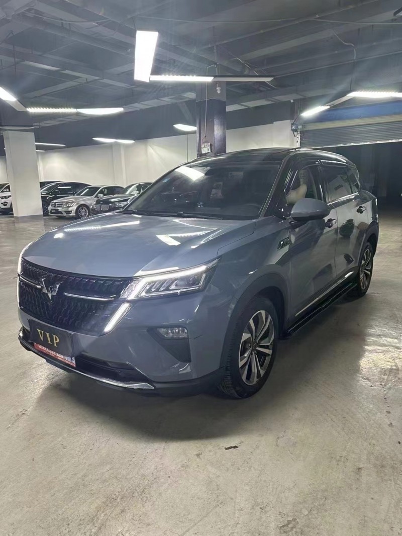 曲靖22年五菱汽車星辰2