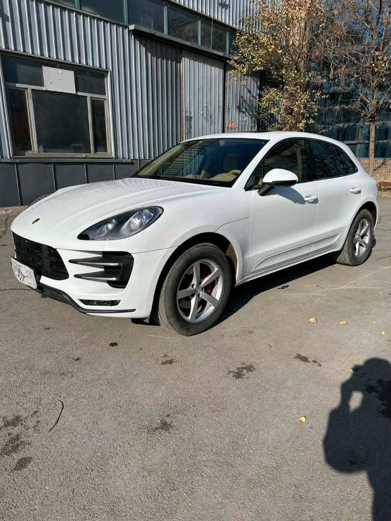 沈陽16年保時捷Macan3