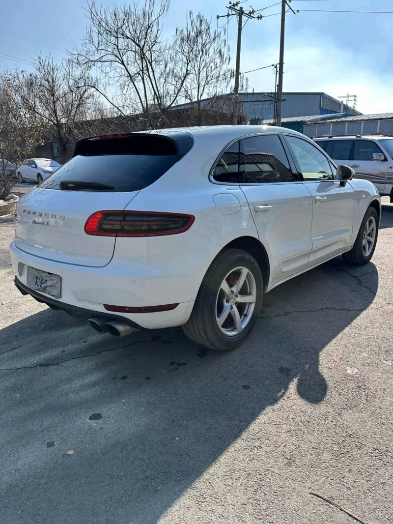 沈陽16年保時捷Macan4