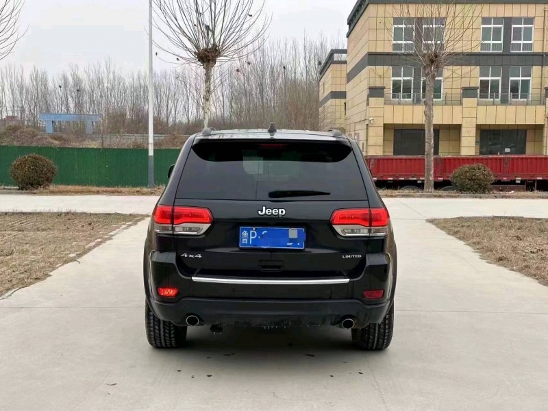 东营15年Jeep大切诺基5
