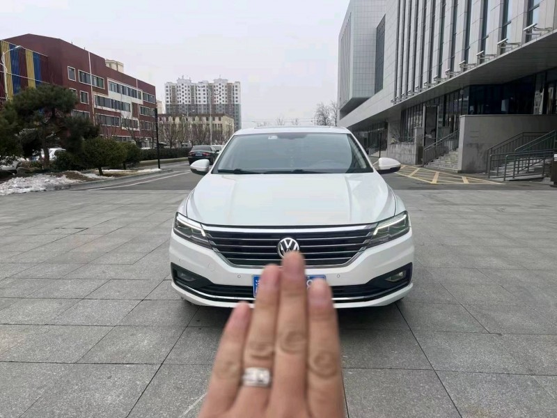 东营19年大众朗逸1