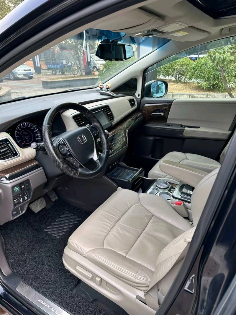 广州17年本田奥德赛7