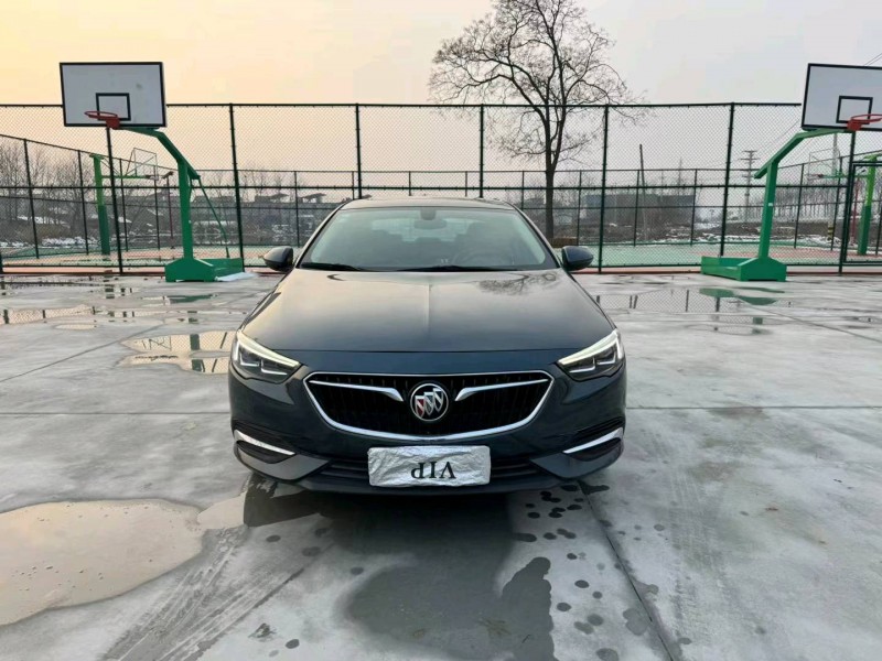 徐州20年别克君威1