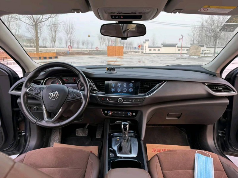 徐州20年别克君威4