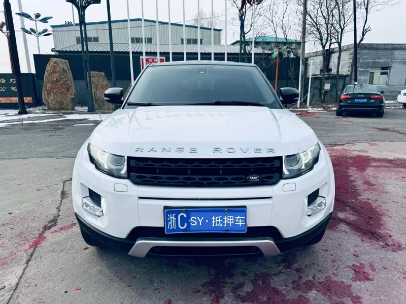 沈陽14年路虎極光1