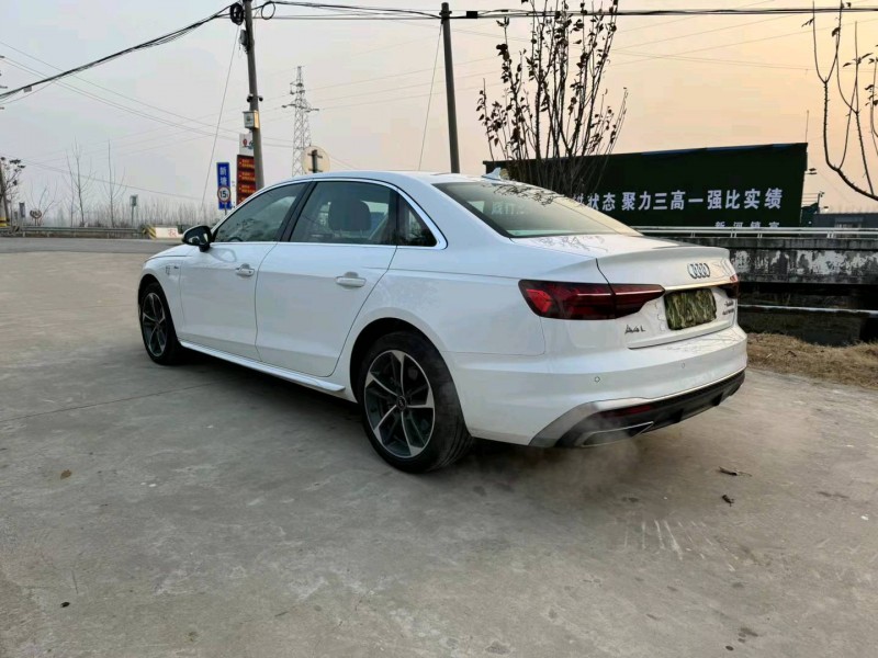 徐州23年奥迪A4L7