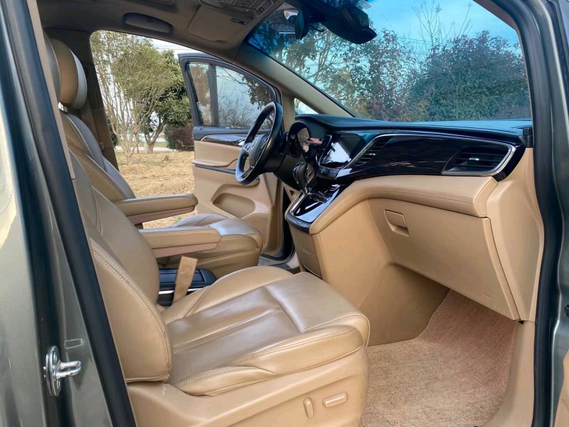 徐州18年别克GL85