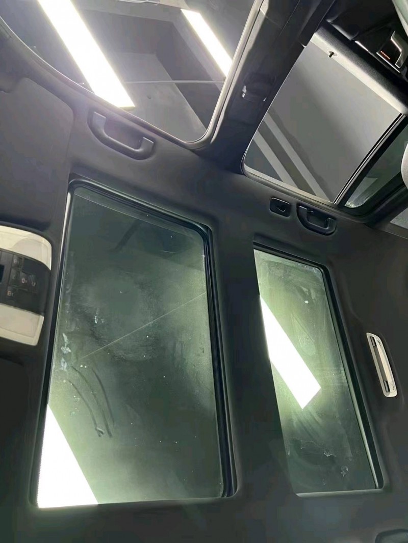 成都15年奔驰GLK5