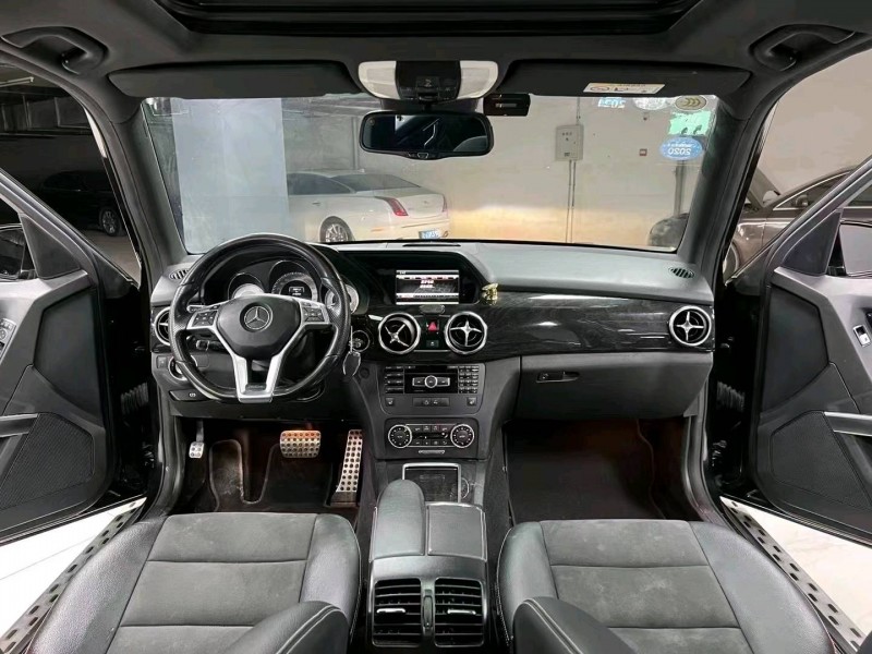 成都15年奔驰GLK7