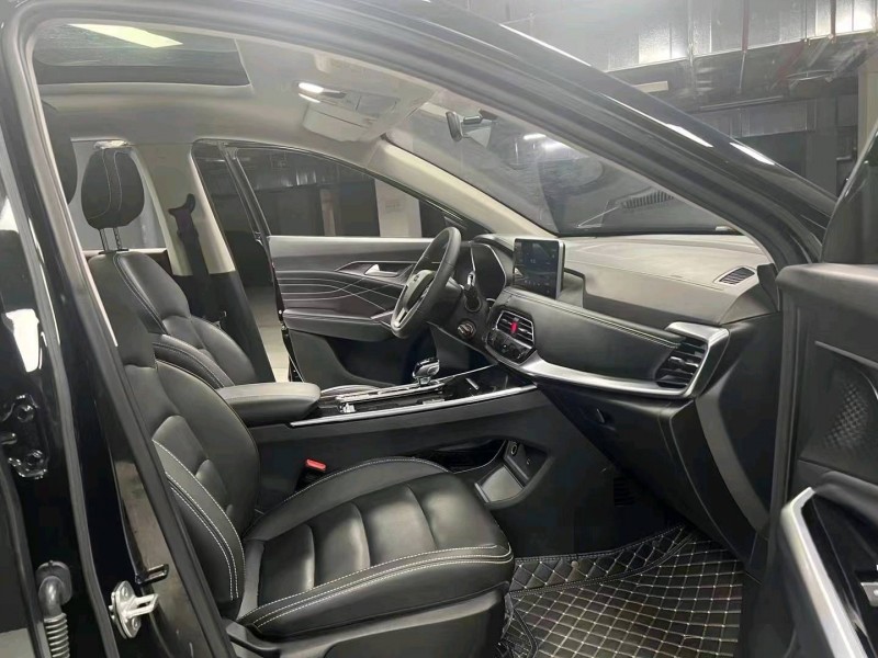 成都21年江淮思皓X83