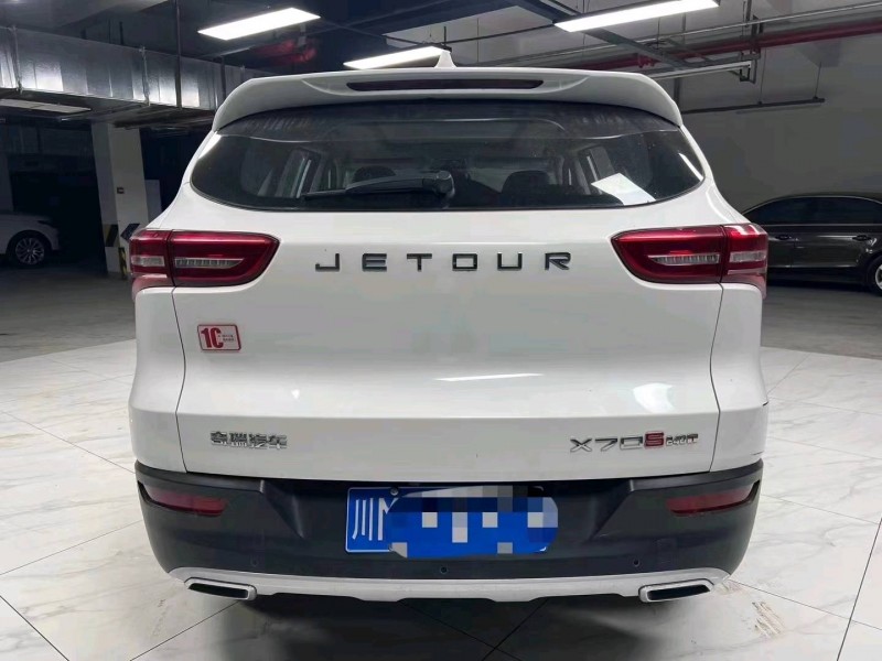 成都21年奇瑞捷途X704