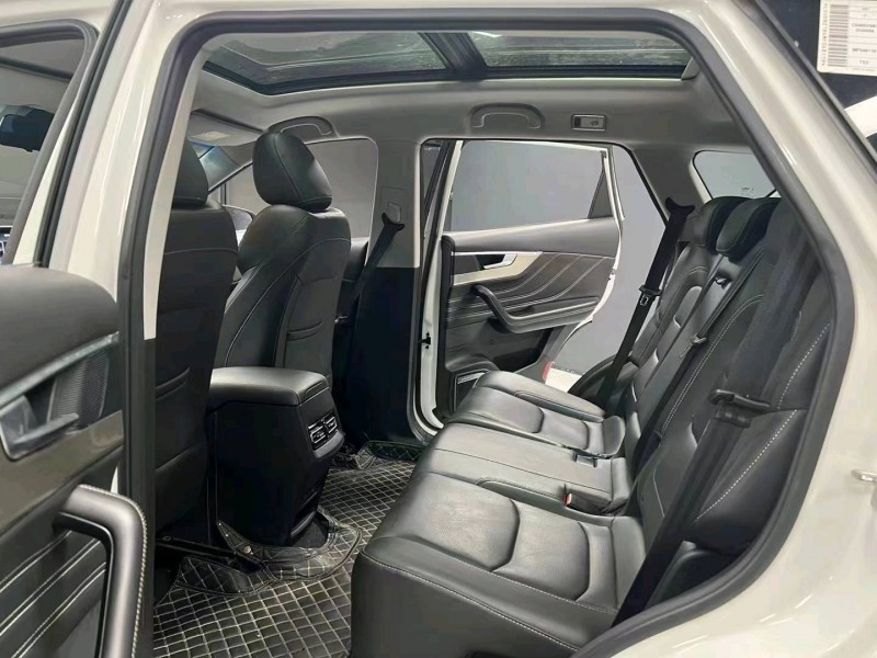 成都21年奇瑞捷途X706