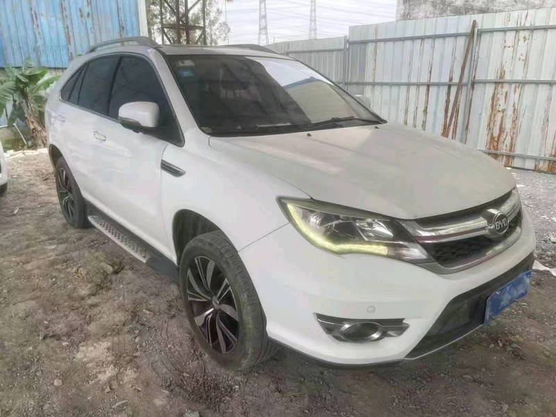 汕头17年比亚迪S73