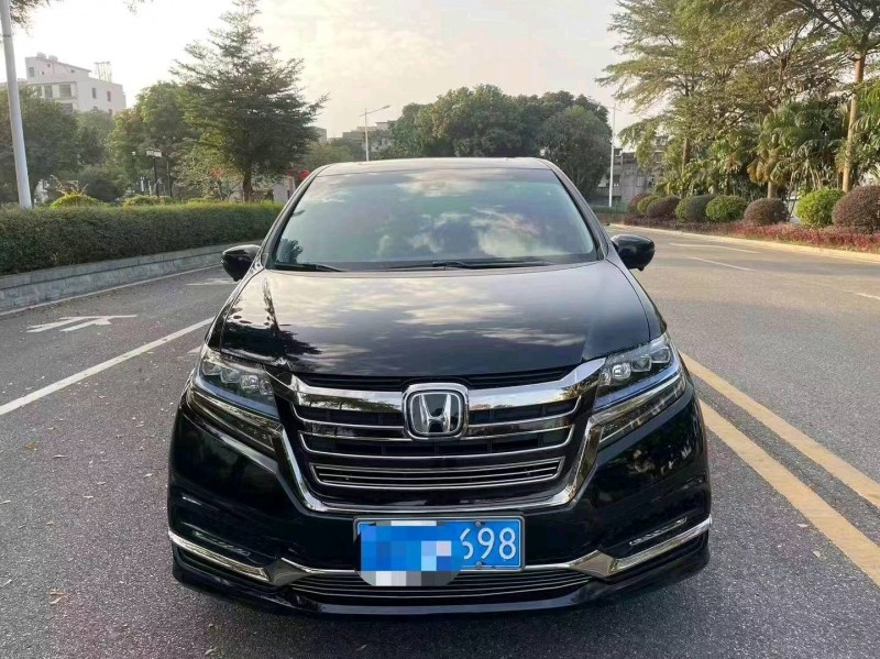 珠海20年本田艾力绅1