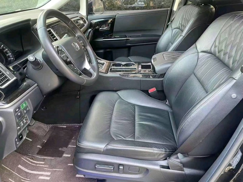 珠海20年本田艾力绅7