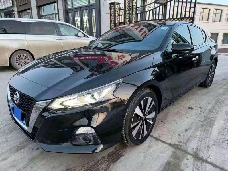 邯郸22年日产天籁2