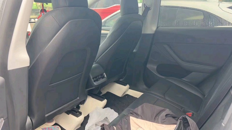 嘉興22年特斯拉MODEL Y2