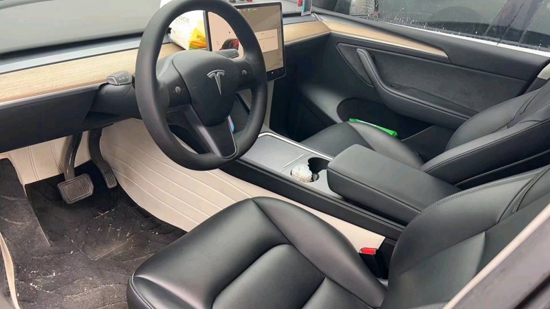 嘉興22年特斯拉MODEL Y3