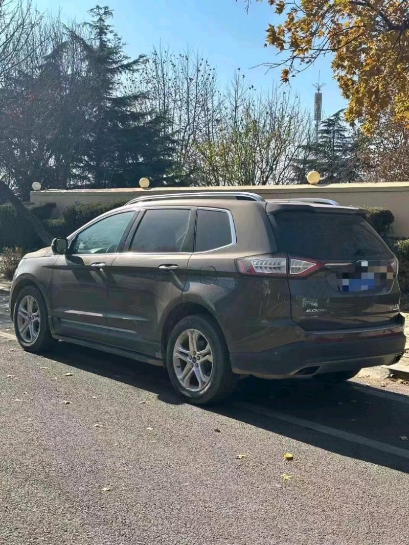 东营16年福特锐界4