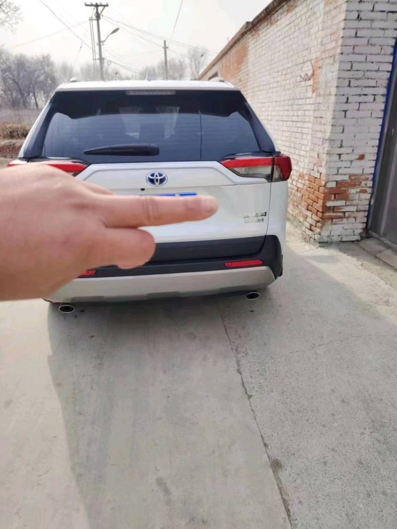 廊坊23年丰田RAV4荣放9