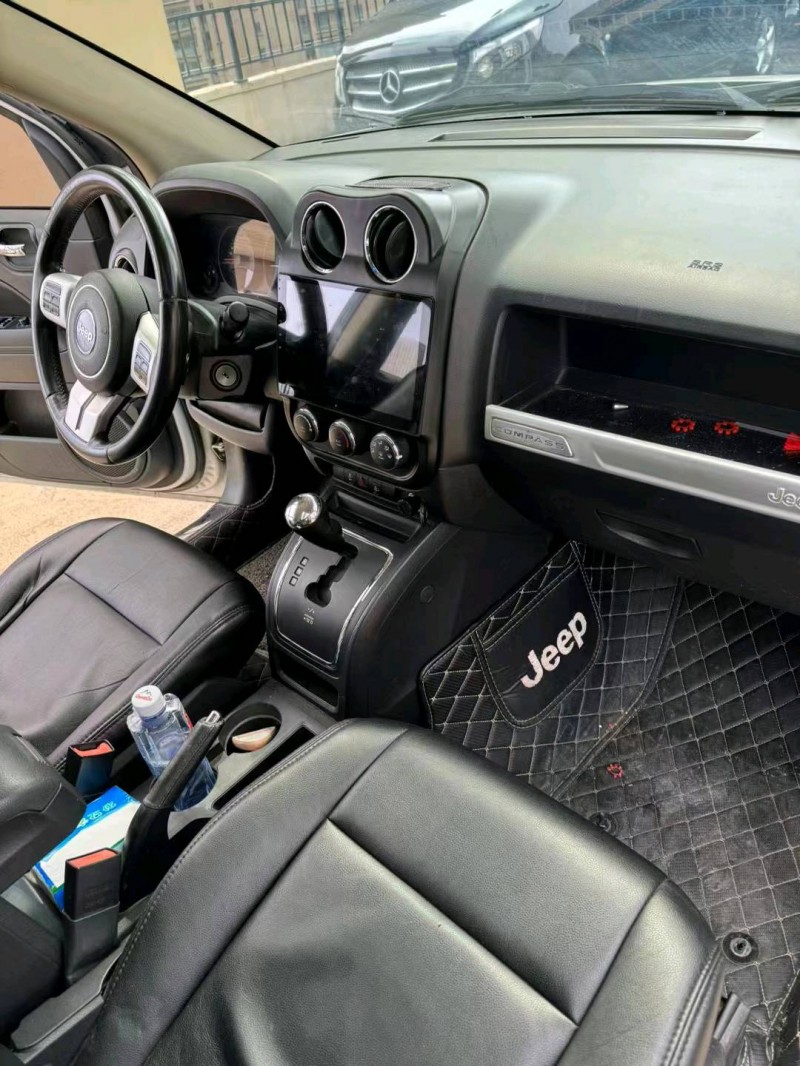 枣庄15年Jeep指南者5