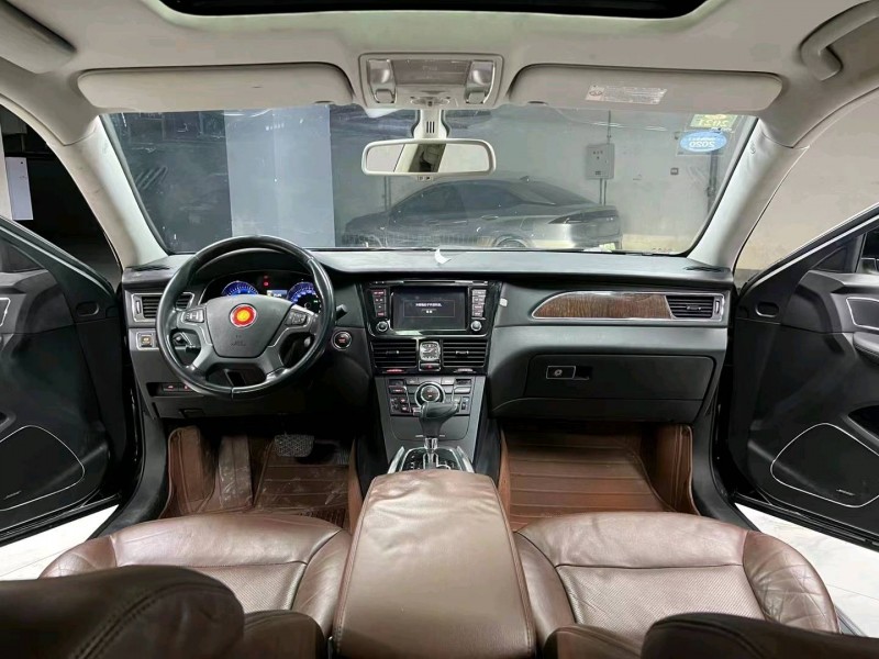 成都15年红旗H79