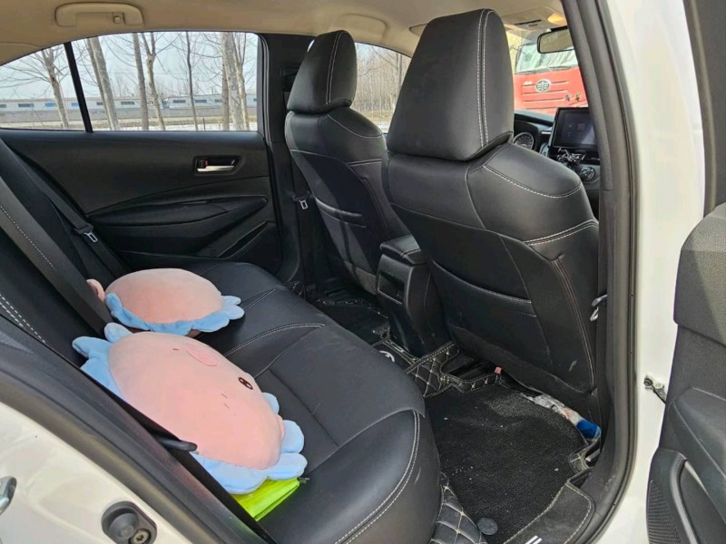 济宁22年丰田卡罗拉7