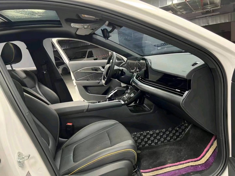 成都23年奔腾B707