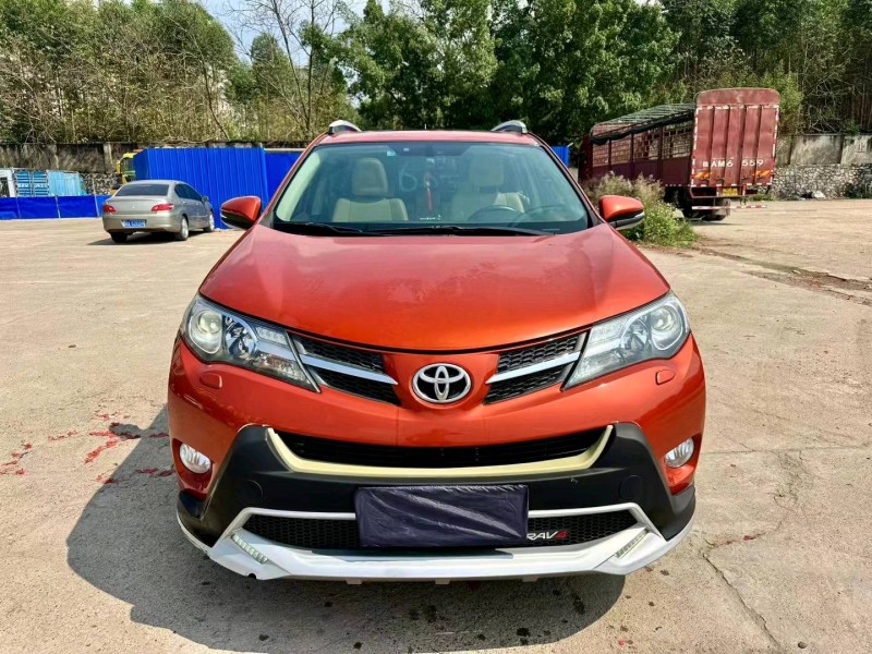 枣庄13年丰田RAV41
