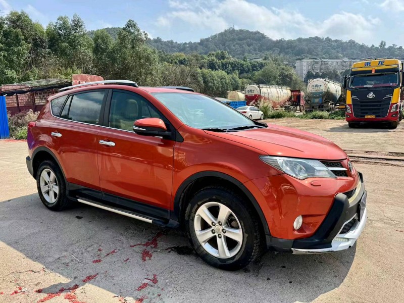 枣庄13年丰田RAV43