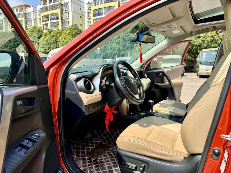 枣庄13年丰田RAV46