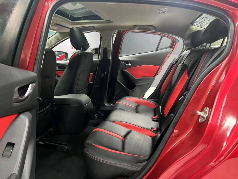 成都15年马自达昂克赛拉5