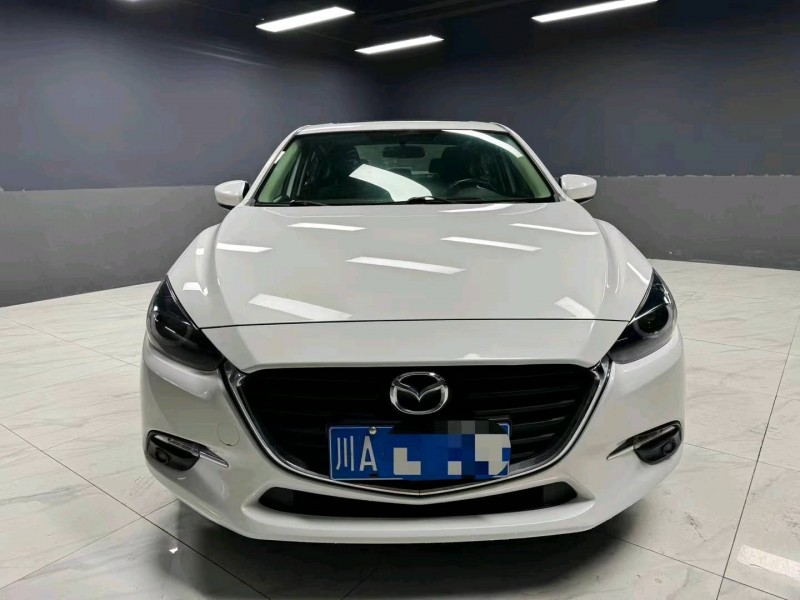 成都18年马自达昂克赛拉1