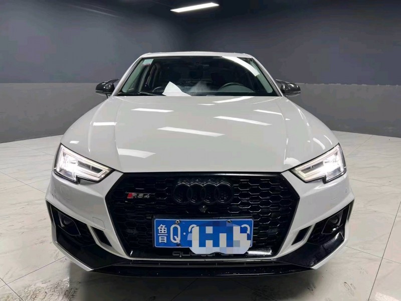 成都18年奥迪A4L1