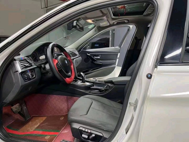 成都17年宝马3系4