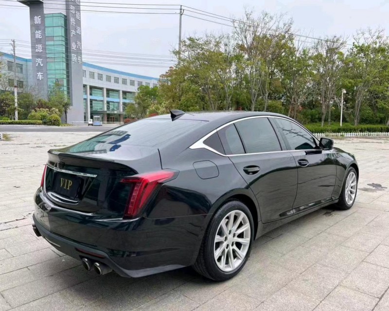 盐城20年凯迪拉克CT58