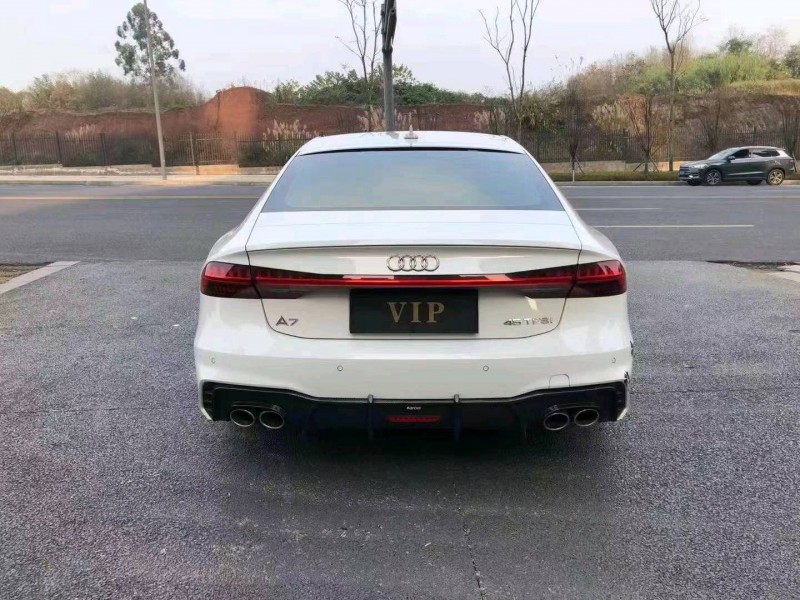 瀘州21年奧迪A7L4