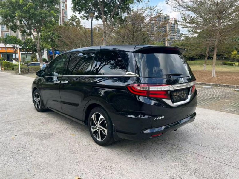 东莞15年本田奥德赛7
