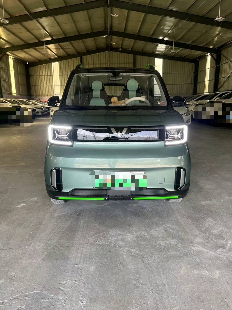 平涼23年五菱汽車宏光MINI EV1